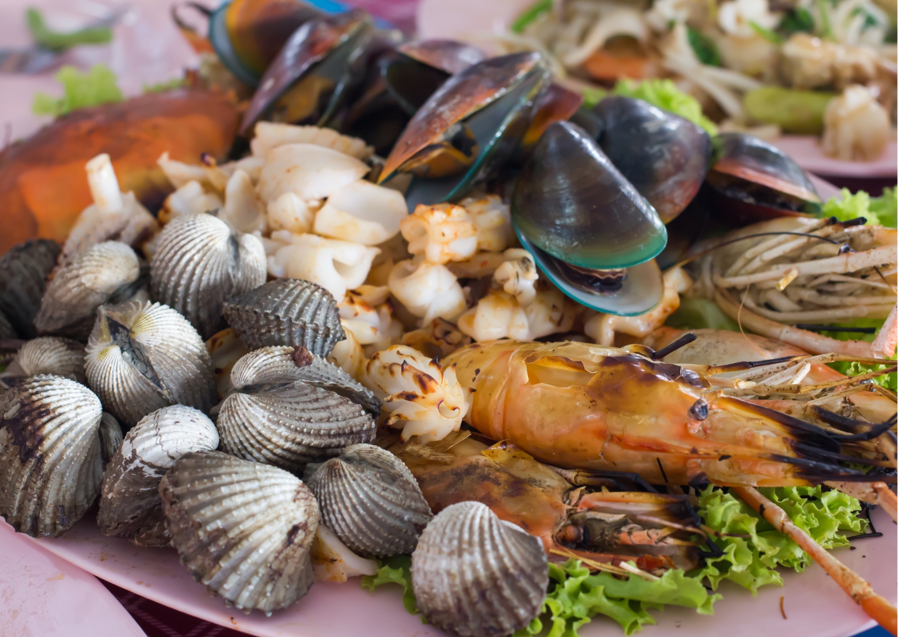 Hãy dành thời gian thưởng thức những món ăn ngon tại các quán ăn địa phương để hiểu rõ hơn về văn hóa ẩm thực của Long Hải